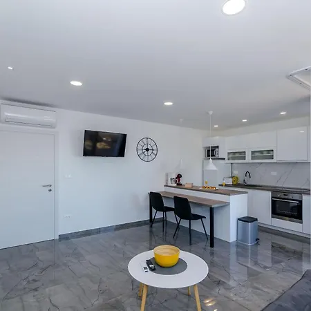 Lanterna Hvar Apartamento